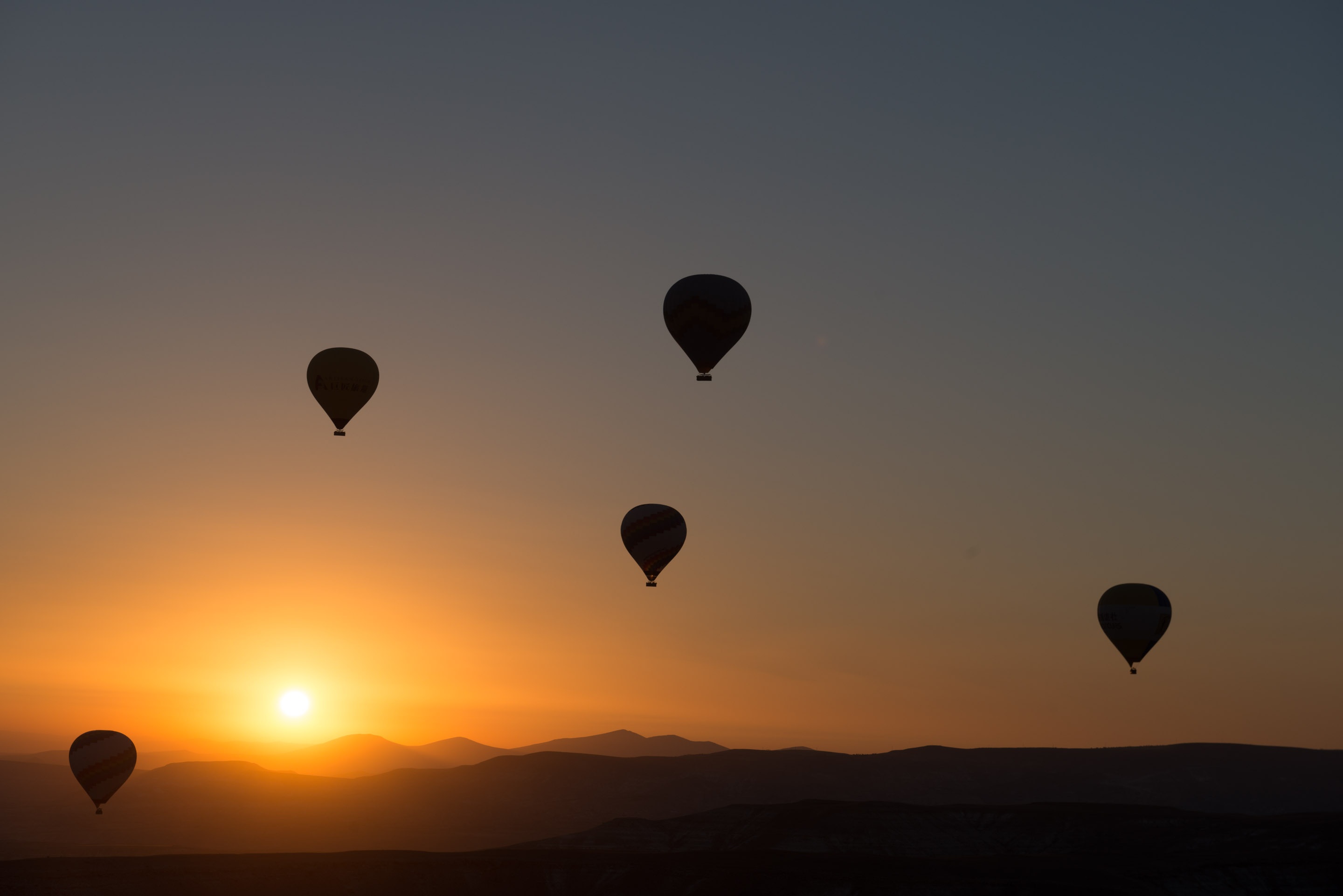 Sıcak Hava Balonu HD Duvar kağıdı Arka plan 2880x1922 ID744366