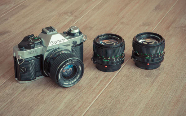  Canon AE-1 Program
