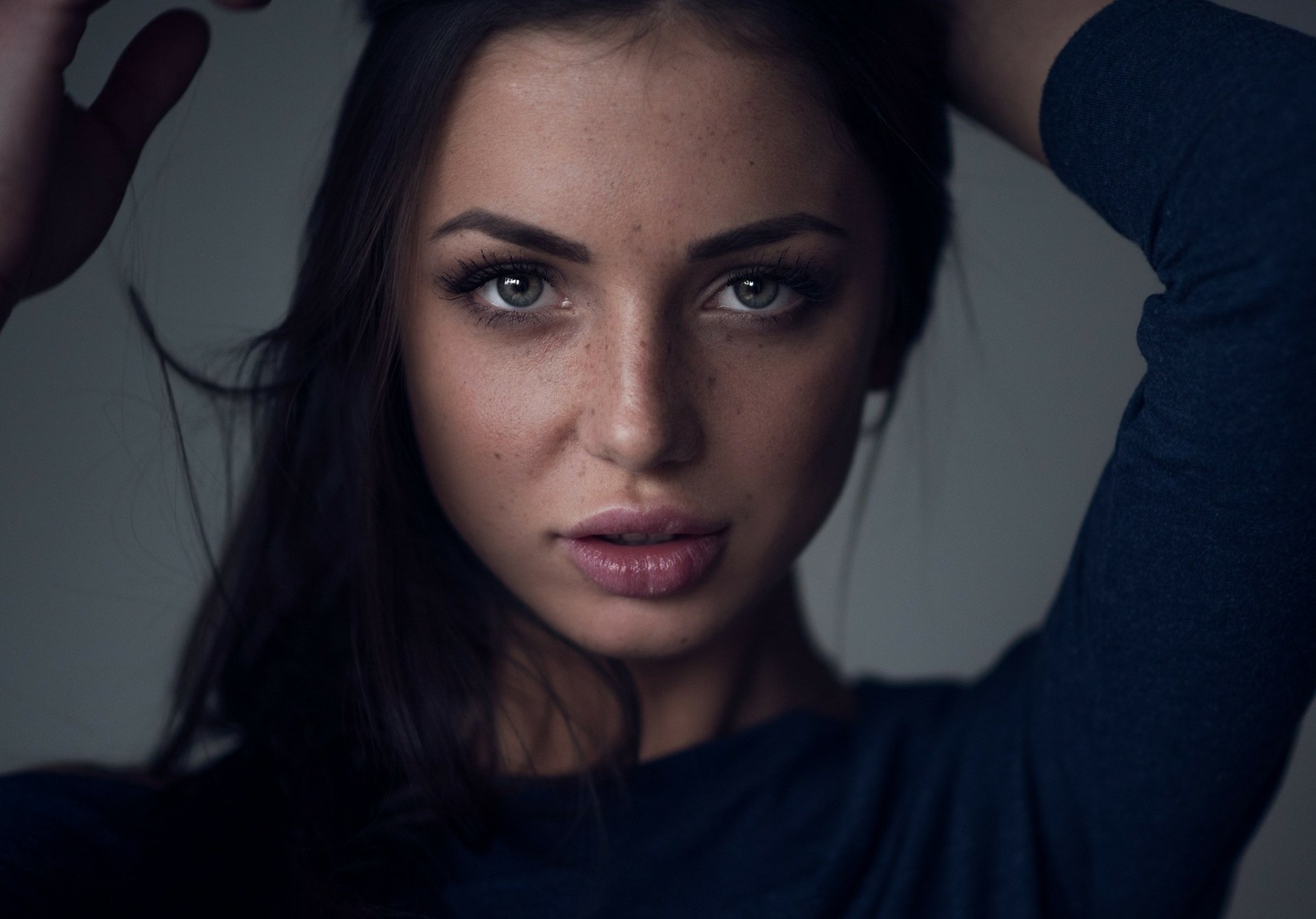 Download Brunette Model Woman Face HD Wallpaper