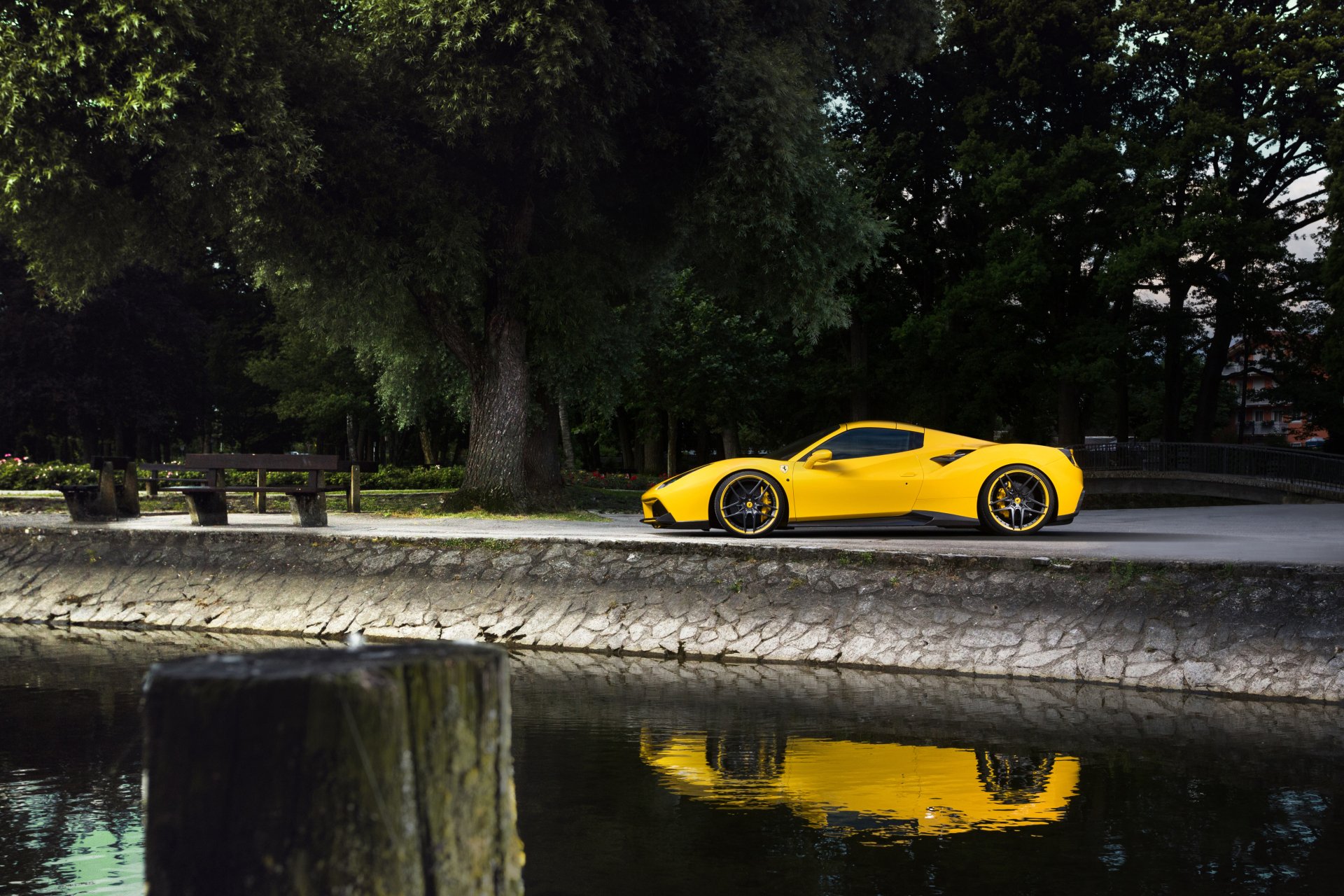 Download Vehicle Ferrari 488 Spider 4k Ultra HD Wallpaper