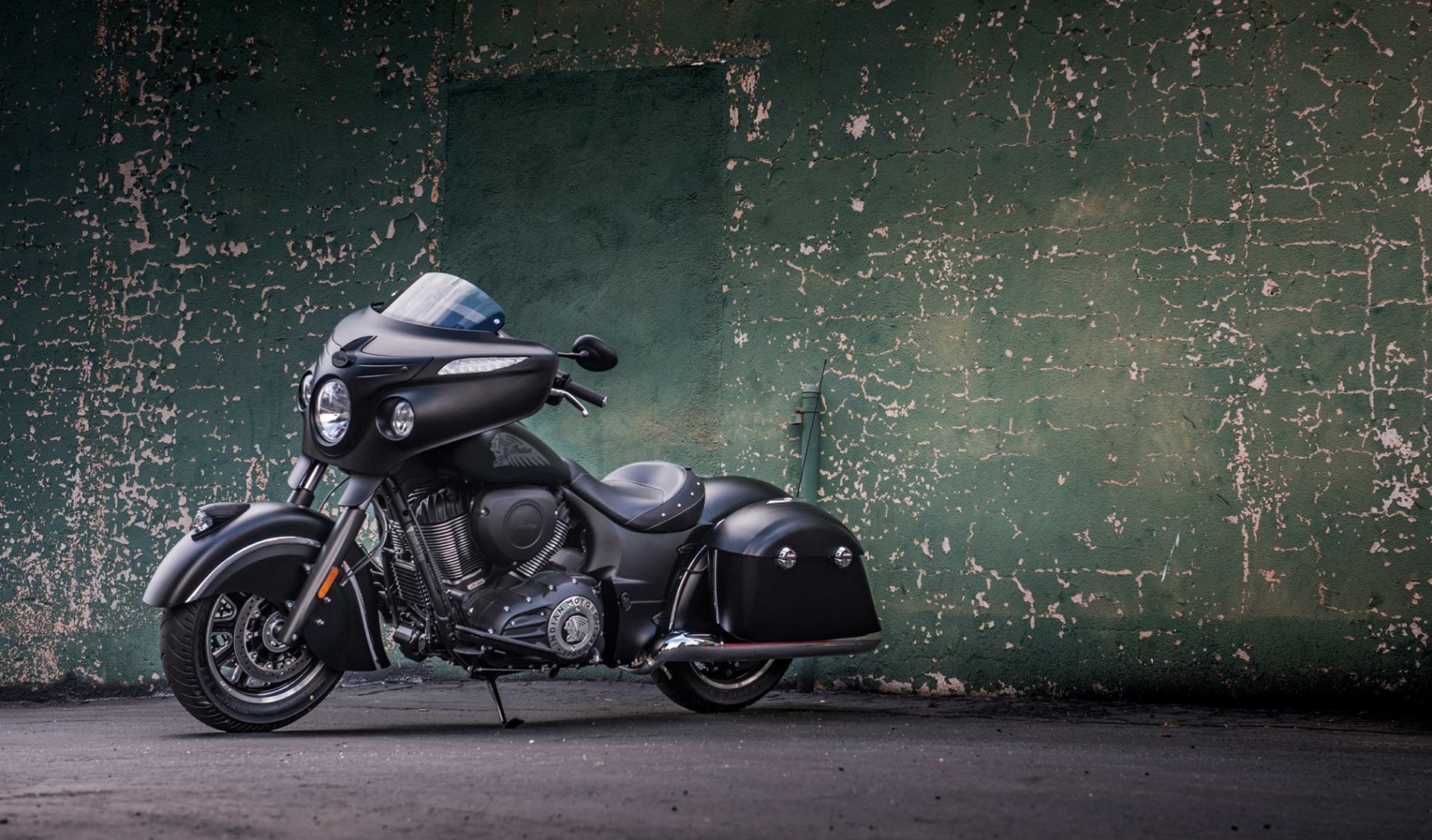Indian Chieftain Dark Horse HD Wallpapers and Backgrounds
