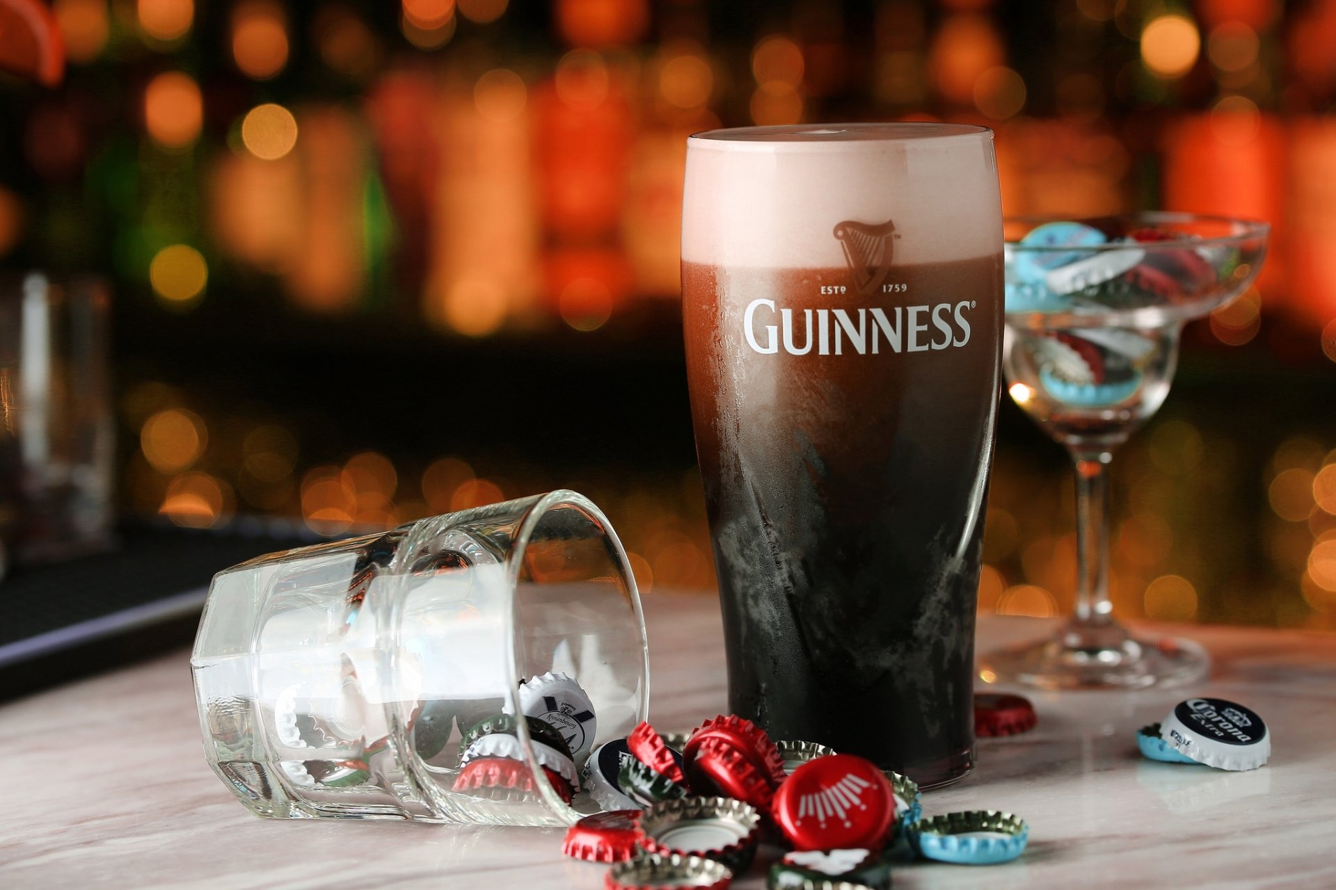 Download Bokeh Alcohol Glass Drink Man Made Guinness HD Wallpaper