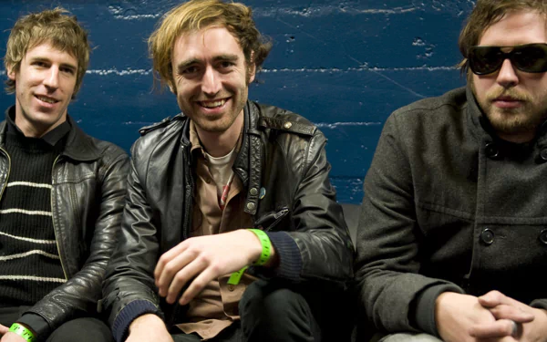 music A Place to Bury Strangers HD Desktop Wallpaper | Background Image