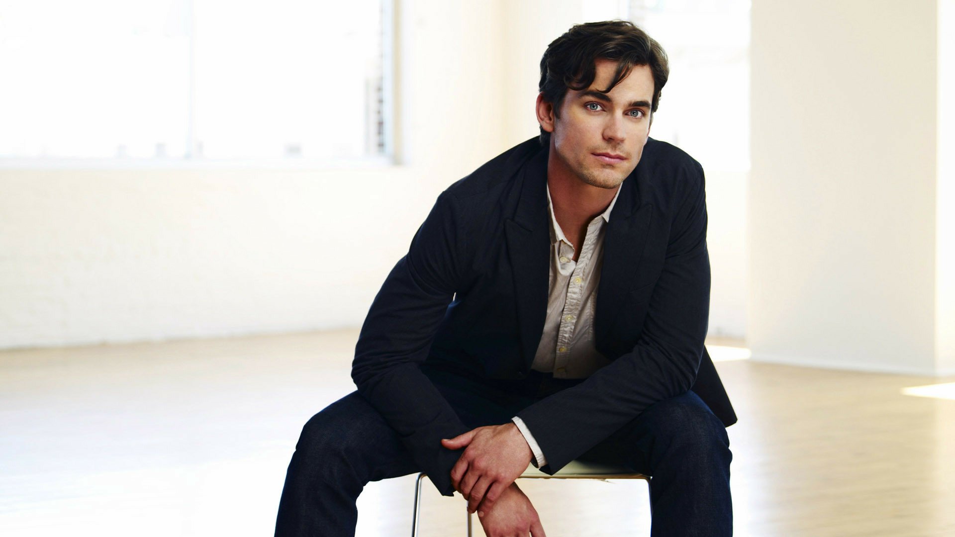 Download Matt Bomer TV Show White Collar HD Wallpaper