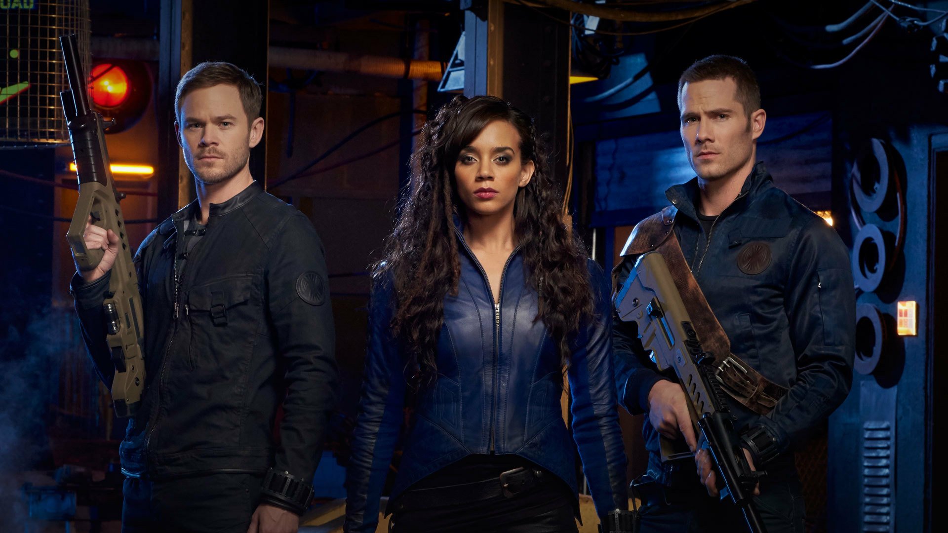 Download Morgan Kelly Hannah John-Kamen Cast TV Show Killjoys HD Wallpaper
