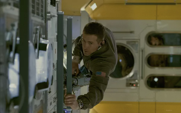 Ryan Reynolds movie Life (2017) HD Desktop Wallpaper | Background Image