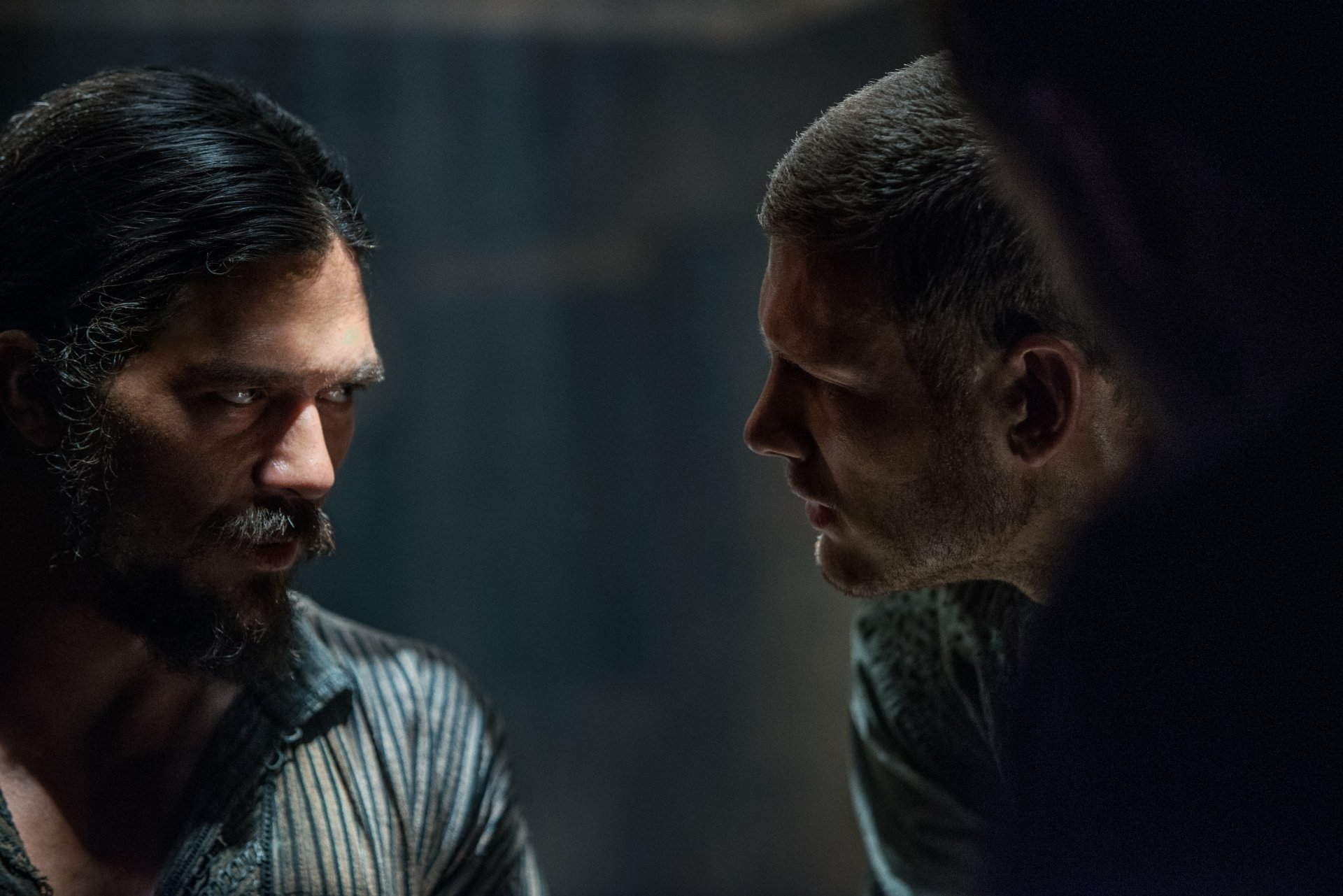 Download John Silver (Black Sails) Luke Arnold TV Show Black Sails 4k Ultra HD Wallpaper