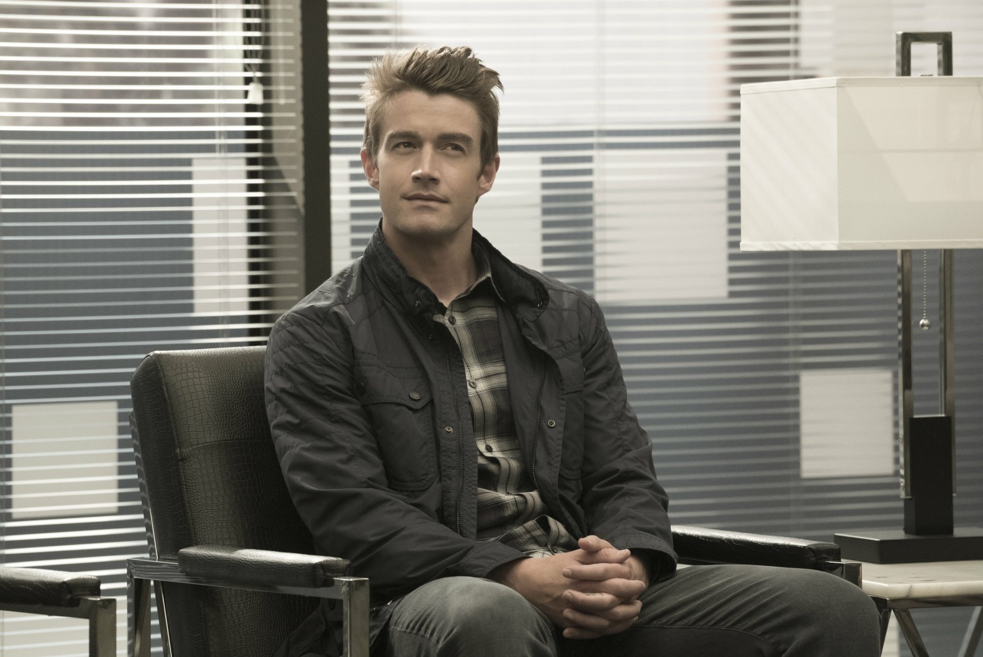 Download Major Lilywhite Robert Buckley TV Show IZombie HD Wallpaper