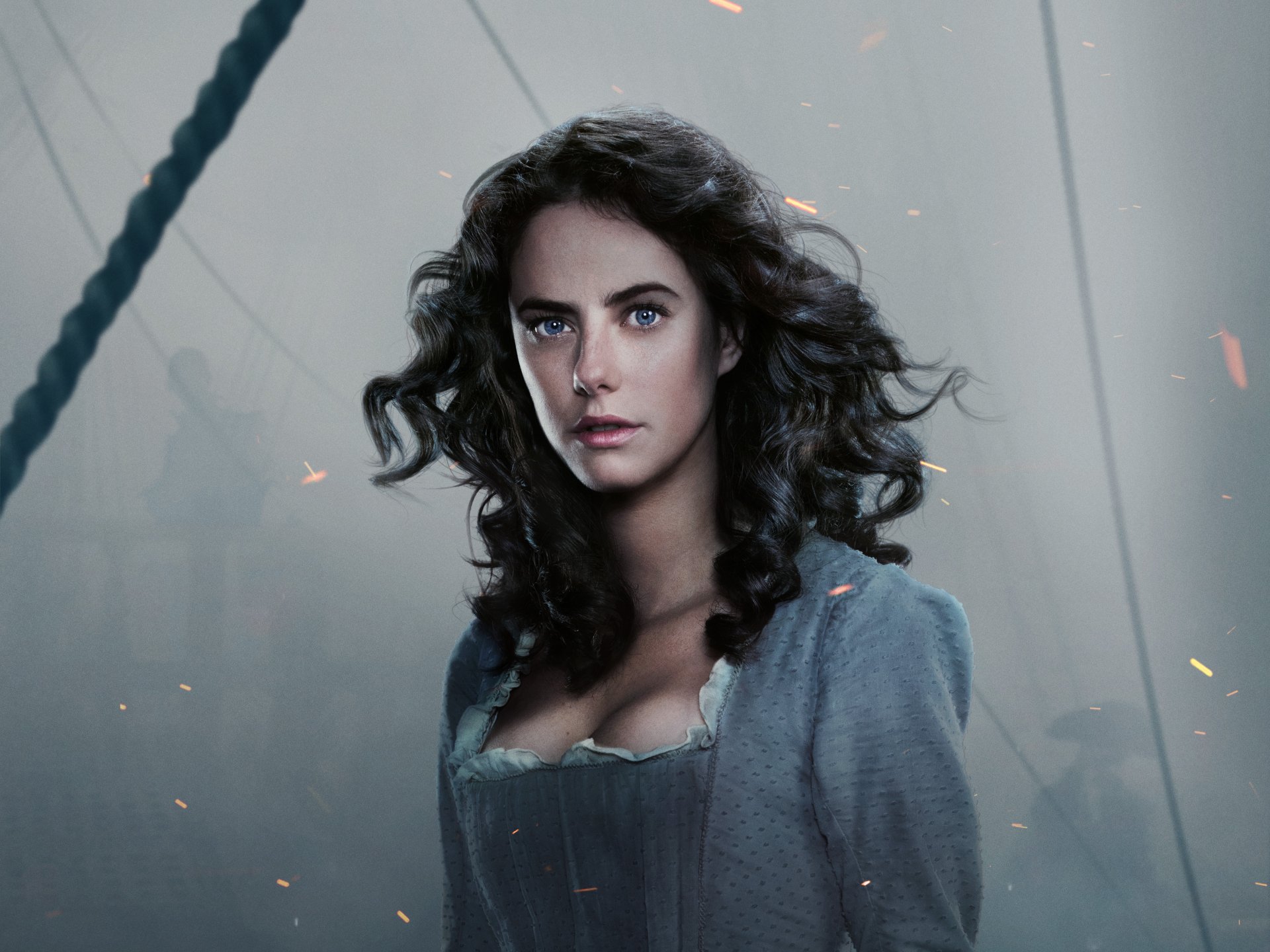 Kaya Scodelario as Carina Smyth from Pirates of the Caribbean: Dead Men Tell No Tales featured in a 4K Ultra HD PC desktop wallpaper.