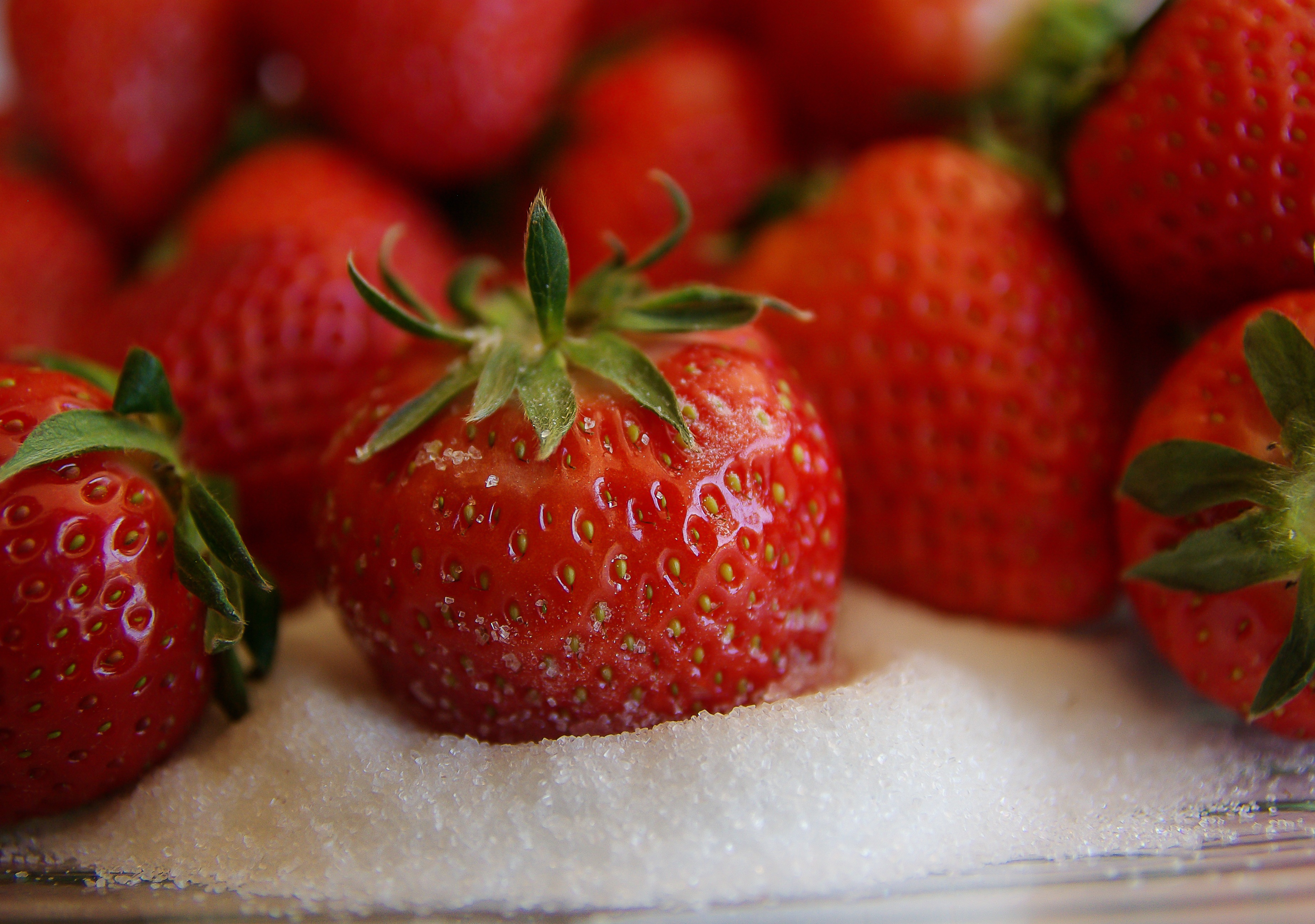 Food Strawberry HD Wallpaper | Background Image