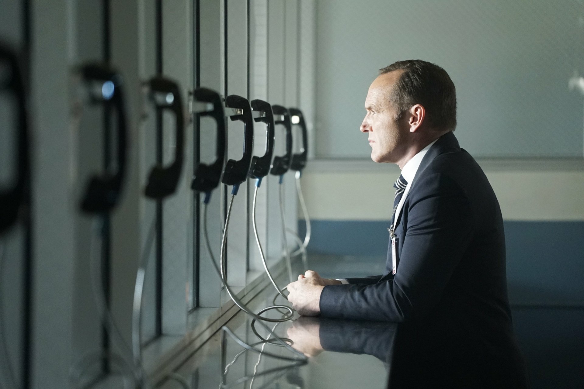 Download Clark Gregg TV Show Agents Of S.H.I.E.L.D. HD Wallpaper