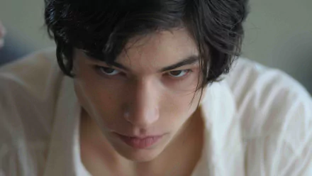 Ezra Miller movie We Need to Talk About Kevin HD Desktop Wallpaper | Background Image