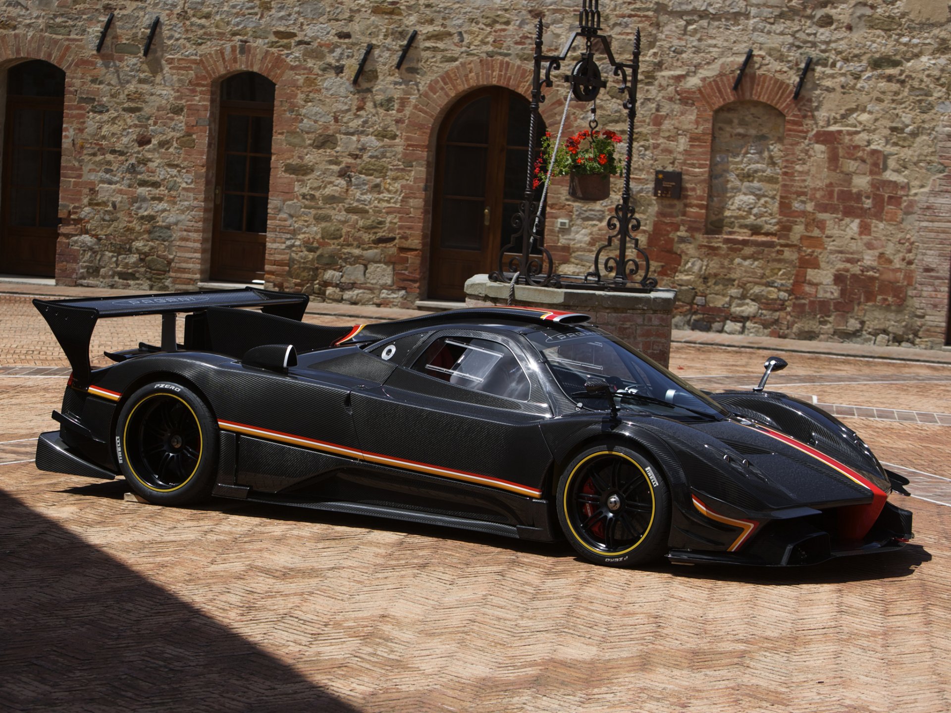 Download Car Supercar Pagani Vehicle Pagani Zonda R HD Wallpaper