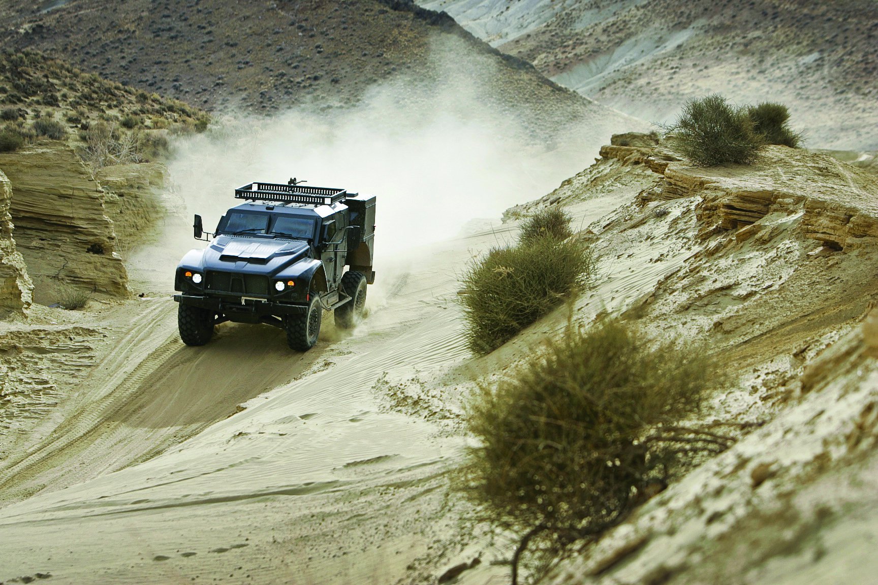 Download All-terrain Vehicle Combat Vehicle Light Tactical Vehicle Oshkosh Defense Military Oshkosh L-ATV Wallpaper by Oshkosh Defense