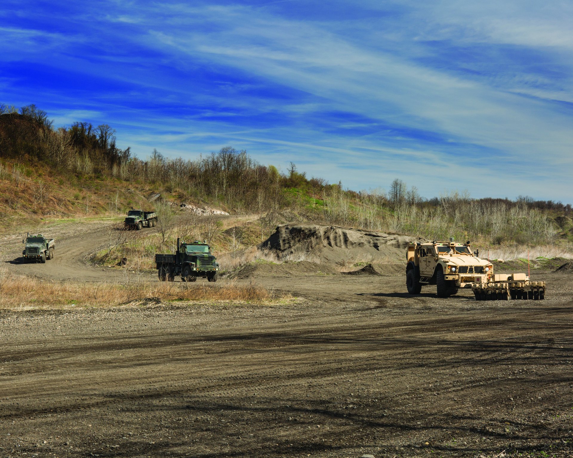 Download Unmanned Ground Vehicle Drone TerraMax Oshkosh Defense Military Unmanned Ground Vehicles HD Wallpaper by Oshkosh Defense