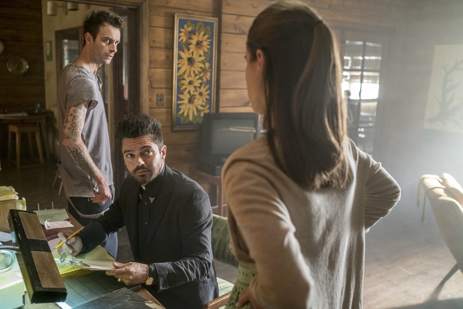 Download Emily Woodrow Lucy Griffiths Cassidy (Preacher) Joseph Gilgun Dominic Cooper Jesse Custer TV Show Preacher 4k Ultra HD Wallpaper