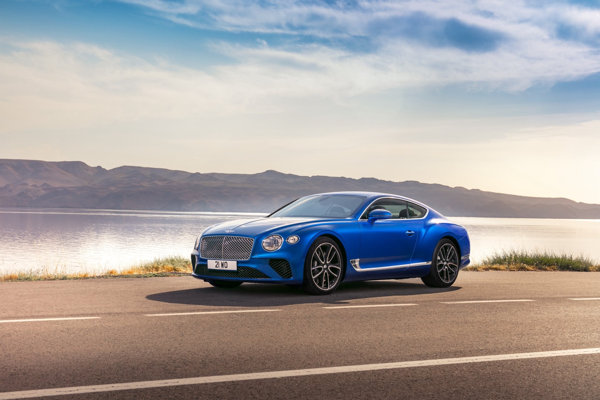 Download Grand Tourer Car Bentley Vehicle Bentley Continental Gt K Ultra Hd Wallpaper