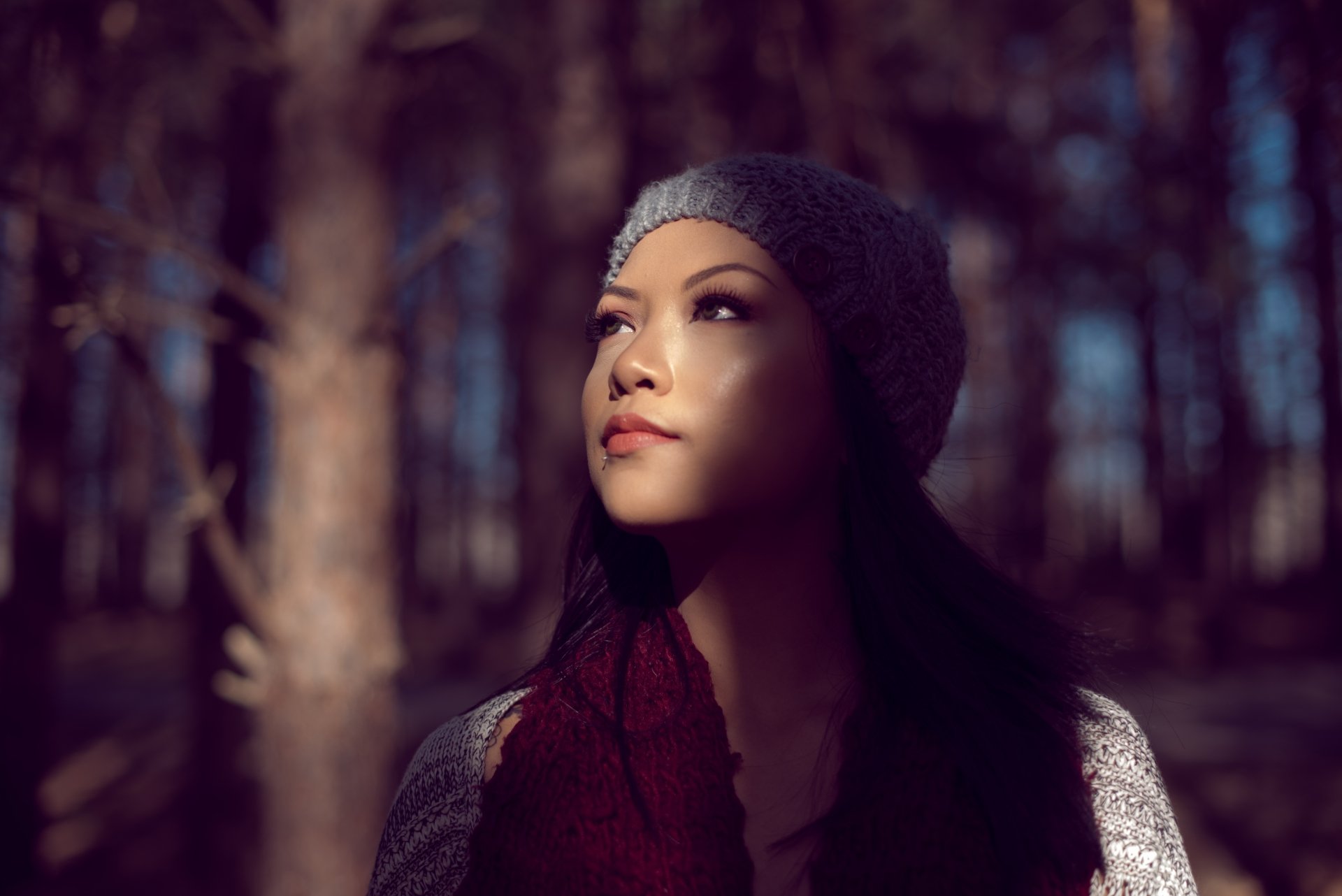 Download Depth Of Field Hat Woman Model 4k Ultra HD Wallpaper by Trevor Johnsen