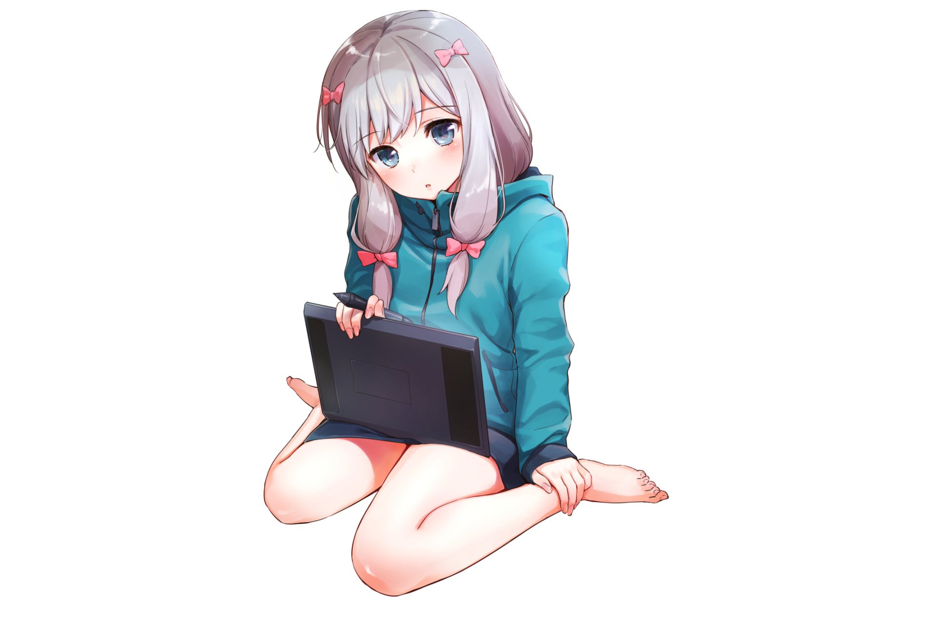Sagiri Izumi from EroManga-Sensei sitting barefoot on the floor, holding a drawing tablet, featured in an HD anime desktop wallpaper.