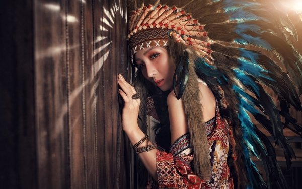 Women Native American Model Feather Brown Eyes Asian Headdress HD Wallpaper | Background Image