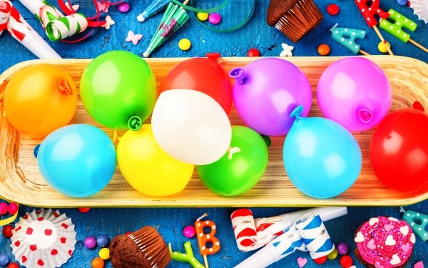 Holiday Birthday Party Colorful Balloon Muffin HD Wallpaper | Background Image