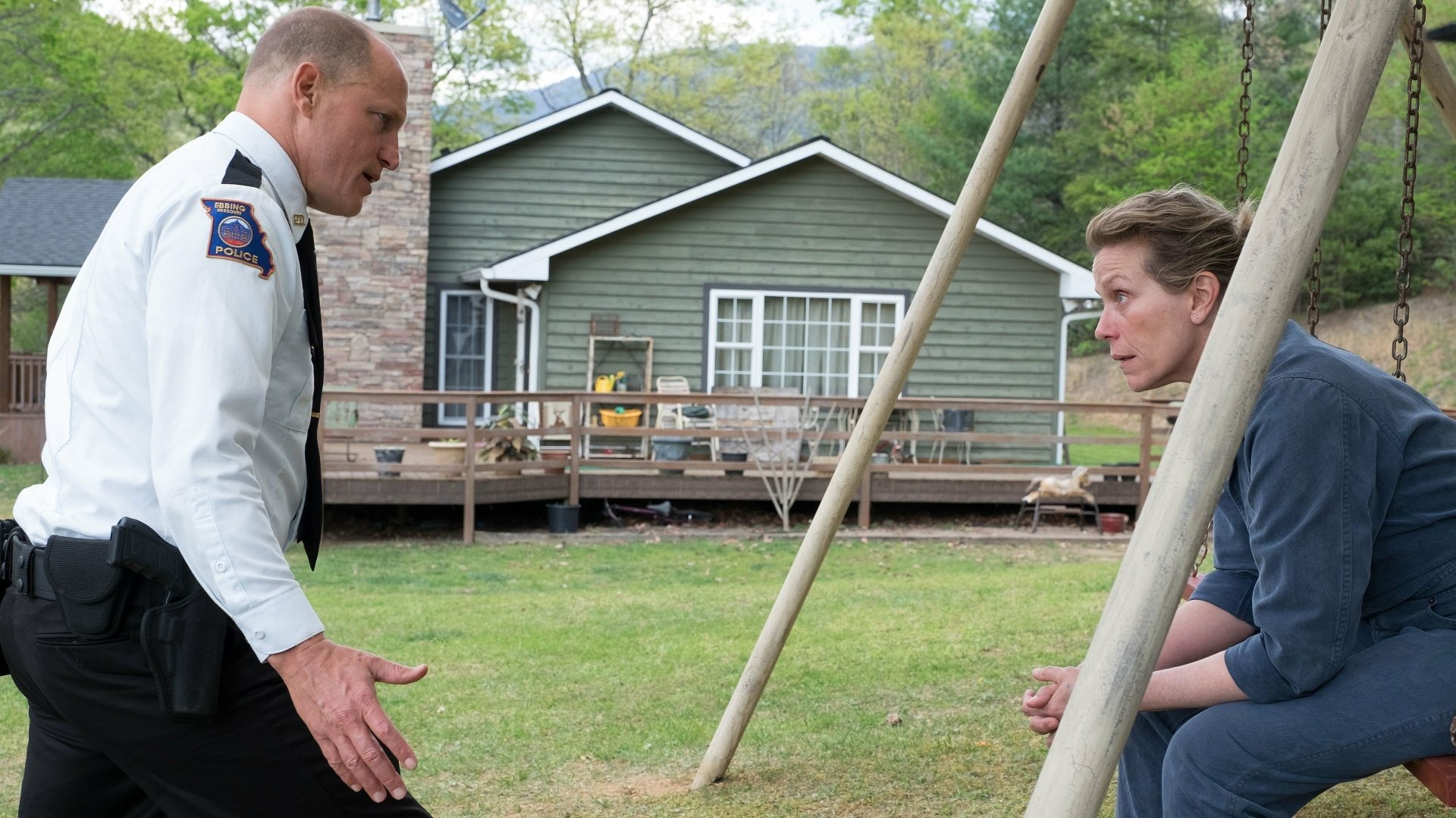 Download Woody Harrelson Frances McDormand Movie Three Billboards Outside Ebbing, Missouri 4k Ultra HD Wallpaper
