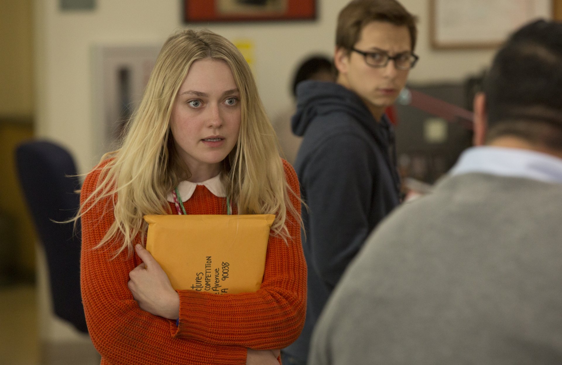 Download Dakota Fanning Movie Please Stand By 4k Ultra HD Wallpaper