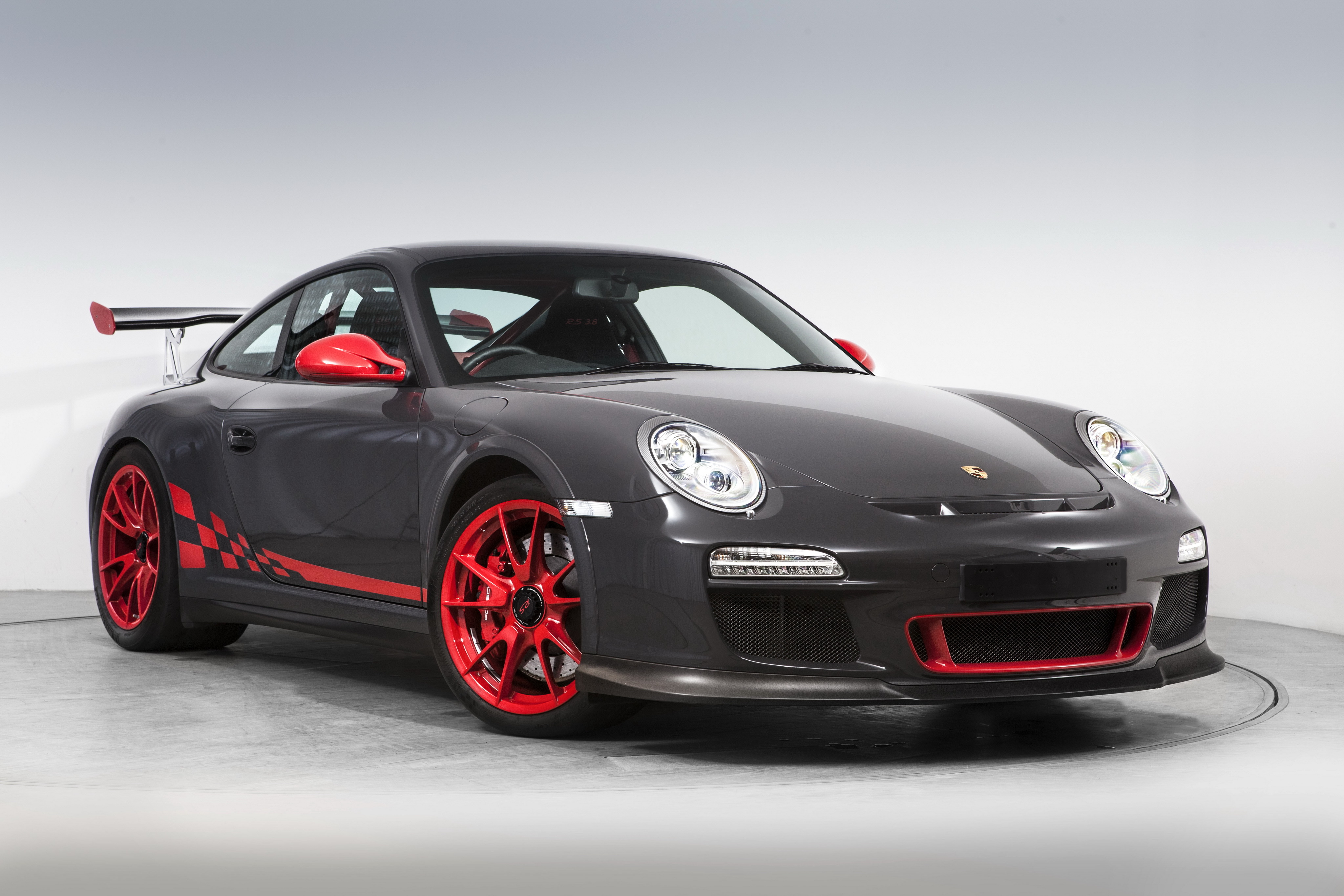 Автомобиль порше. Porsche gt3 RS 2010. Порше 911. Porsche 911 gt3 RS 2009. Машина порш 911 RS.