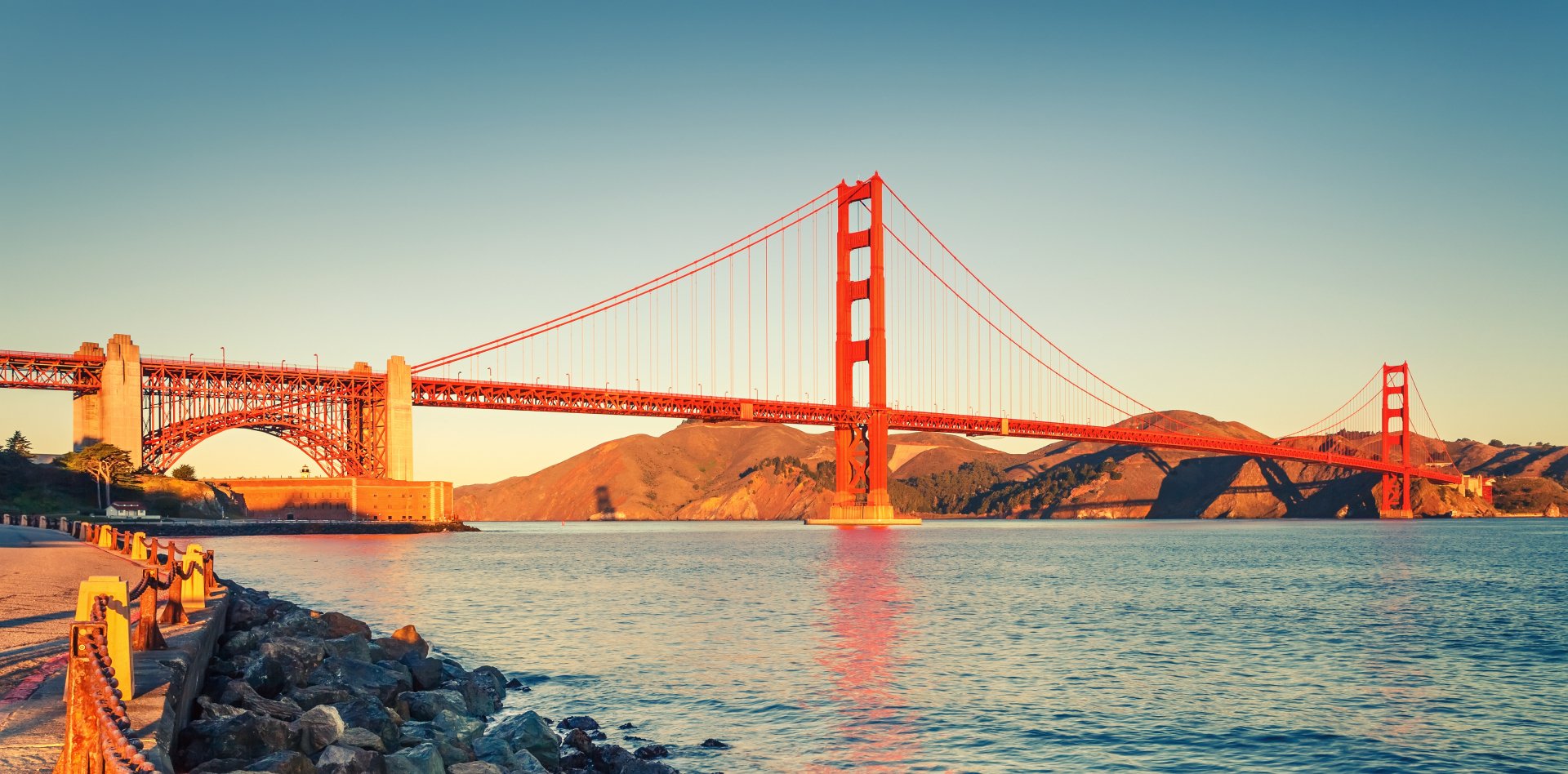 Download Man Made Golden Gate Bridge 4k Ultra HD Wallpaper