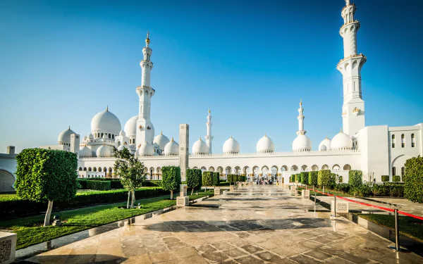  Masjid Sheikh Zayed Mosque Abu Dhabi, United Arab Emirates