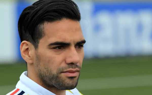 Columbian soccer Radamel Falcao García Sports HD Desktop Wallpaper | Background Image