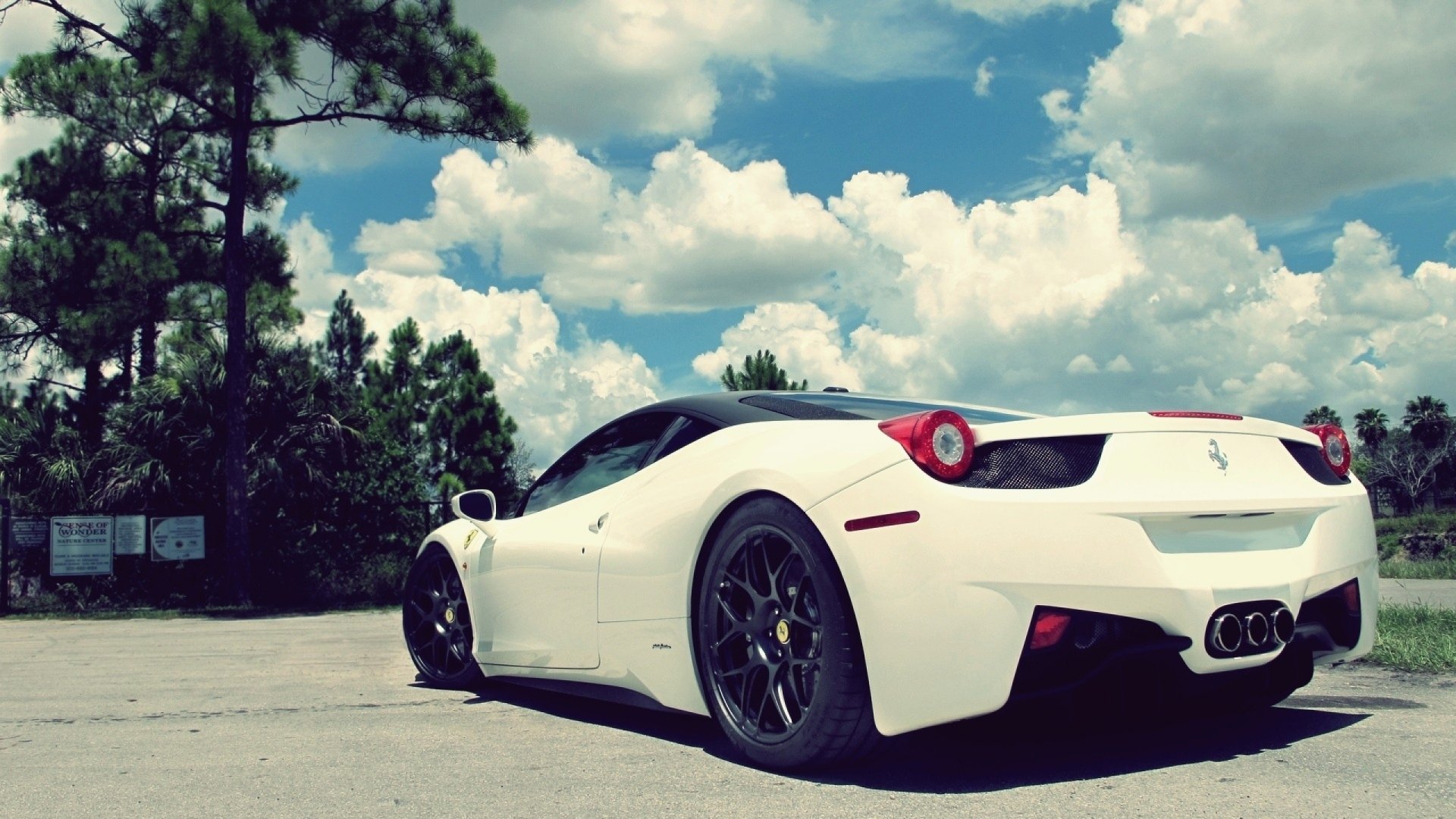 Download Ferrari Vehicle Ferrari 458 HD Wallpaper