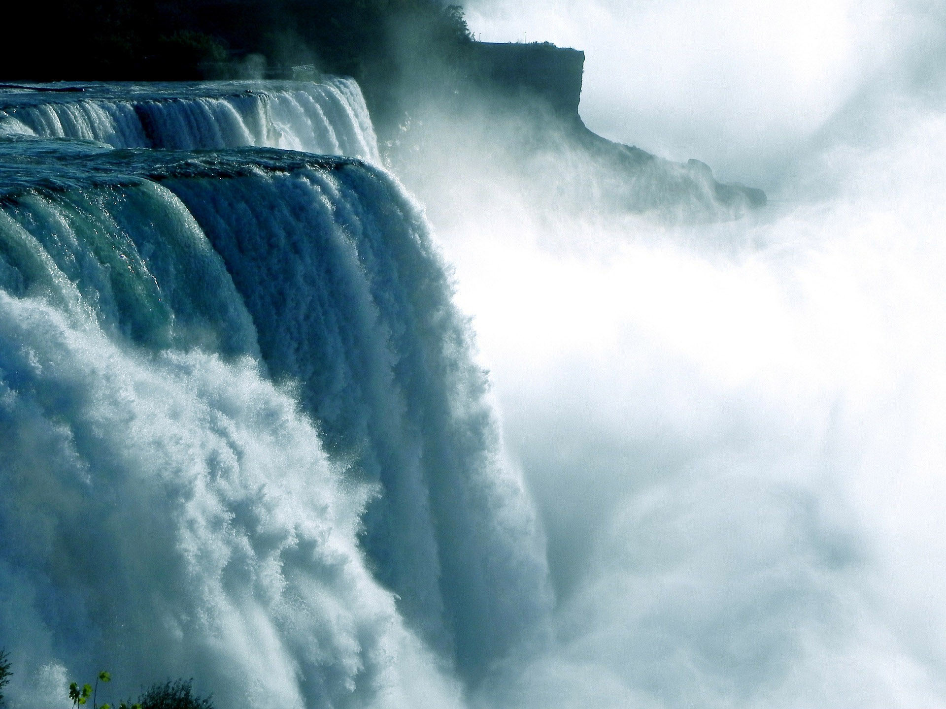 Water falls by urformat