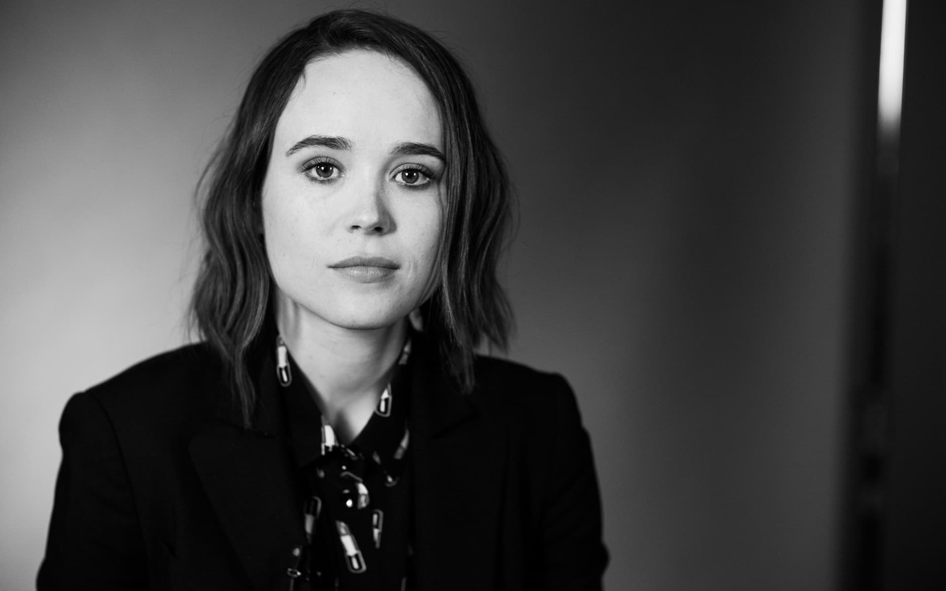 Ellen Page Black And White Hot Sex Picture 