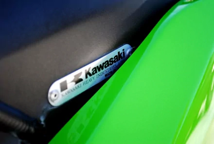 vehicle Kawasaki HD Desktop Wallpaper | Background Image