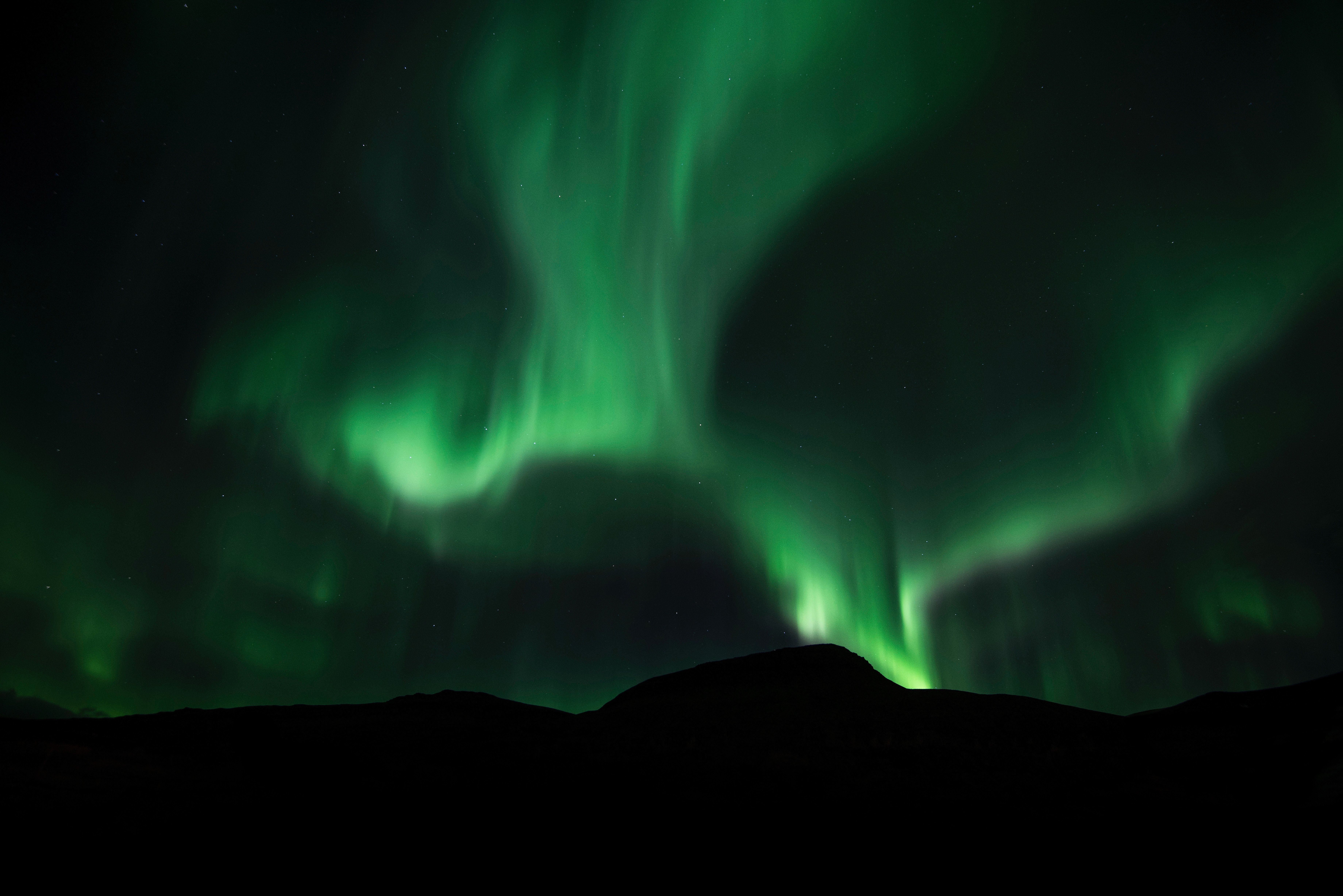 Download Light Night Nature Aurora Borealis 4k Ultra HD Wallpaper