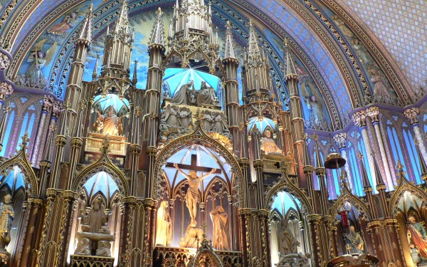  Notre-Dame Basilica in Montreal Canada