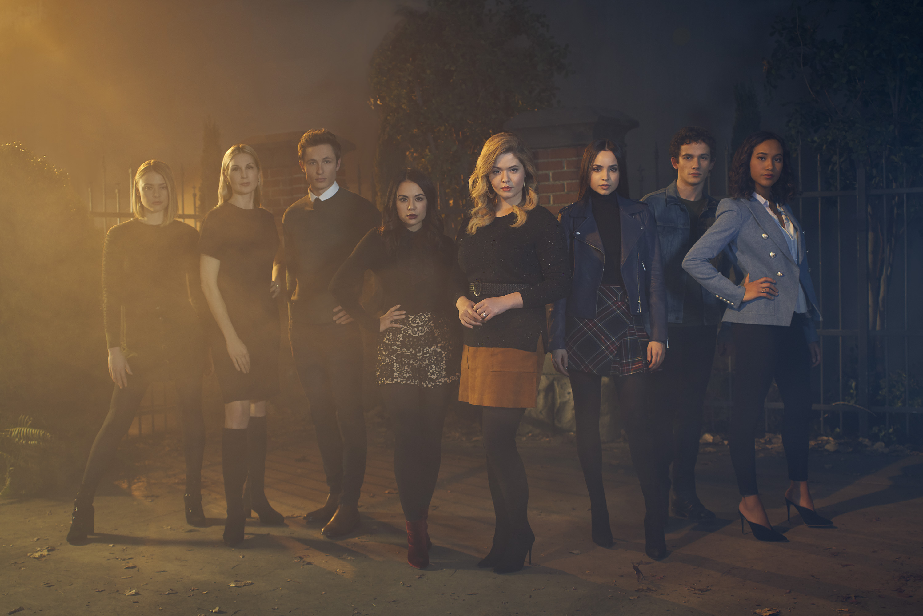 TV Show Pretty Little Liars: The Perfectionists HD Wallpaper