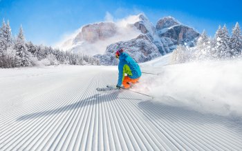 111 Skiing HD Wallpapers | Background Images - Wallpaper Abyss - Page 2