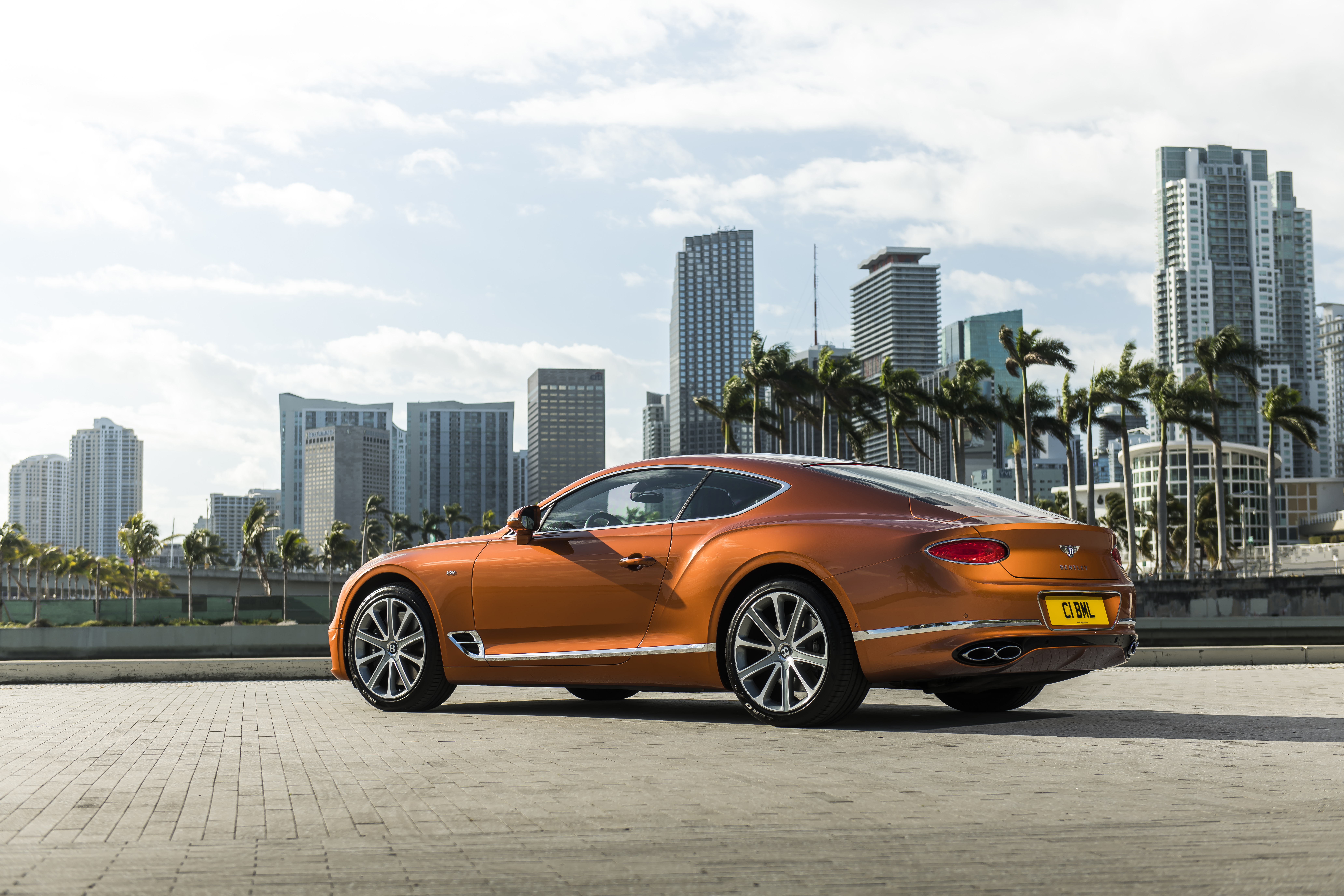Vehicles Bentley Continental GT HD Wallpaper | Background Image